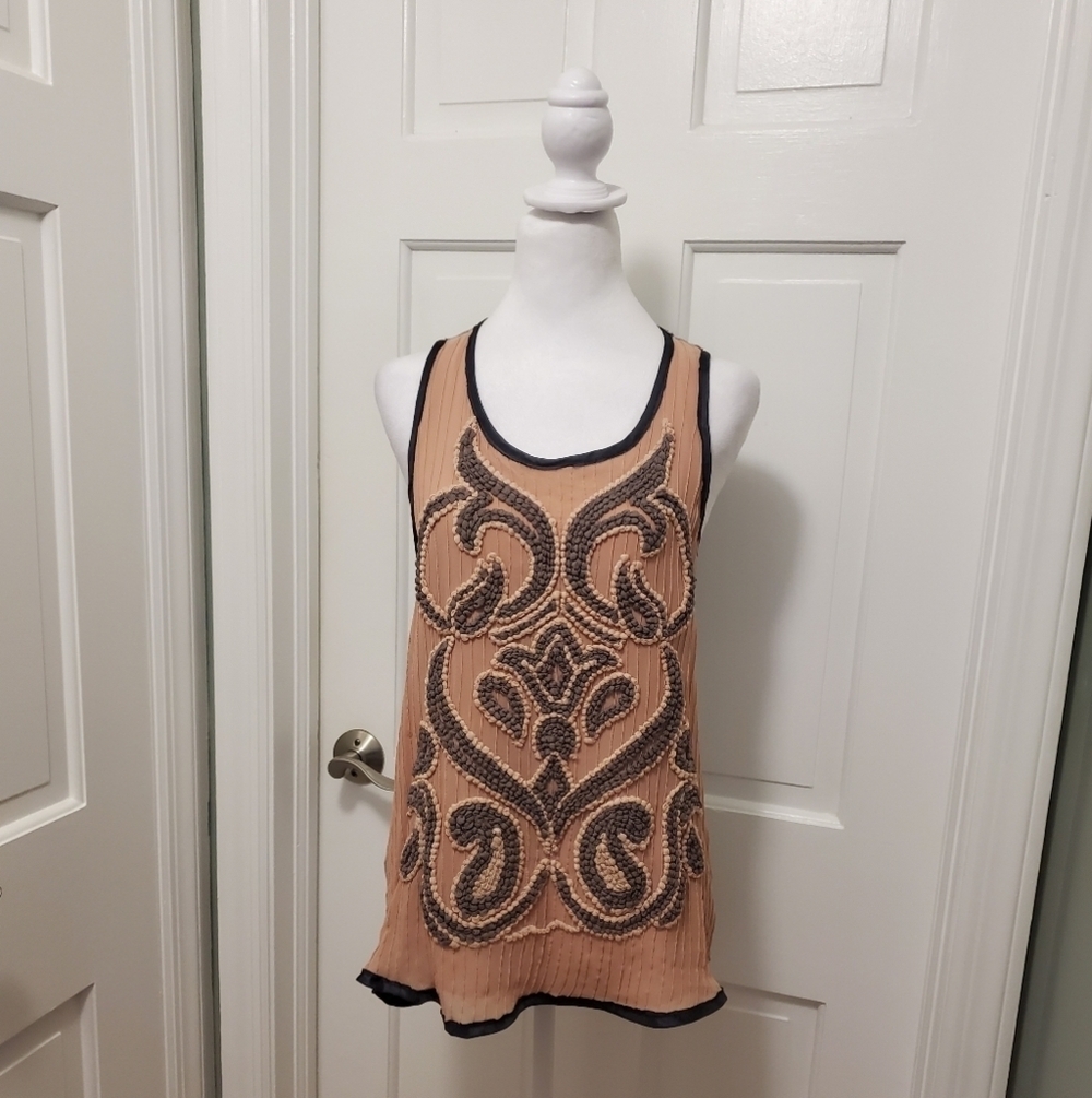 Dolan Tee Unique Tank Size Medium Made In Los Angeles - Picture 2 of 10
